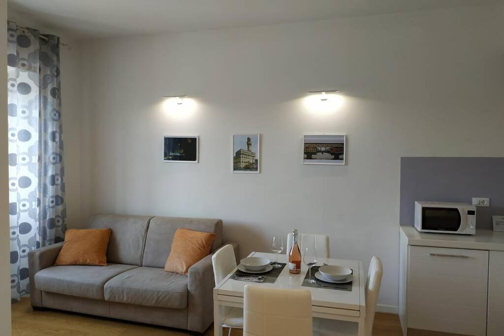 Shelley Apartment Florens Exteriör bild