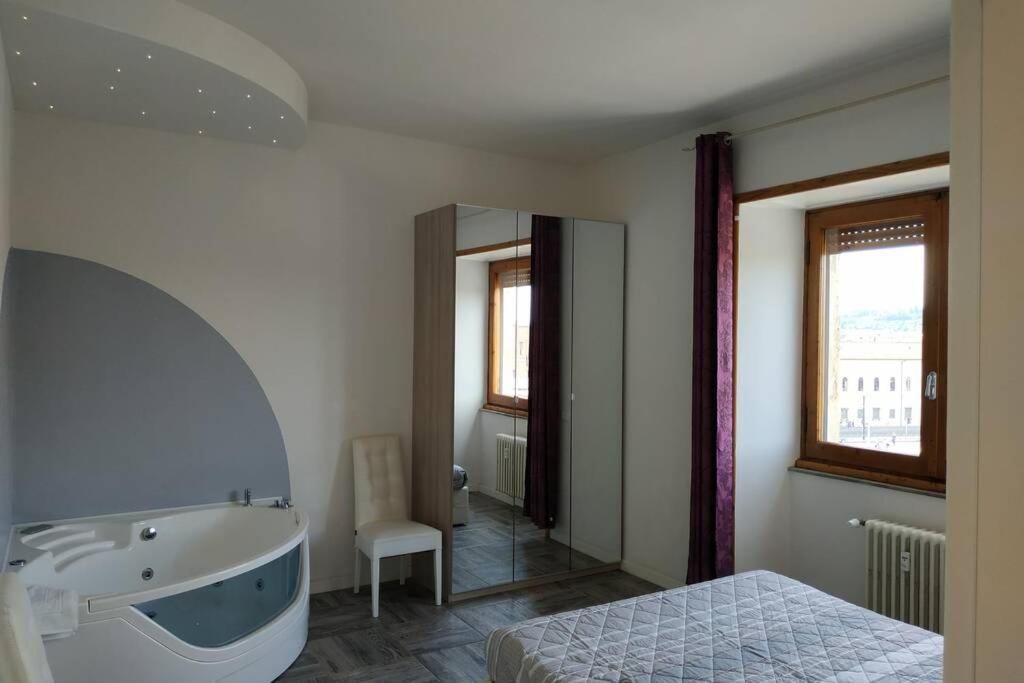 Shelley Apartment Florens Exteriör bild